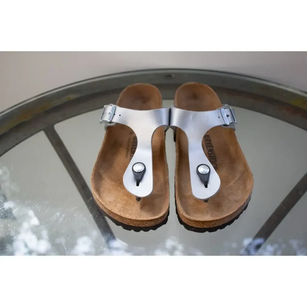 NEW‎ Birkenstock Gizeh Silver Thong Sandals Metallic Womens Size EU 35 / L 4 US